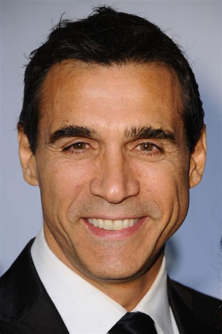 Adrian Paul: The Charismatic Star of the Screen