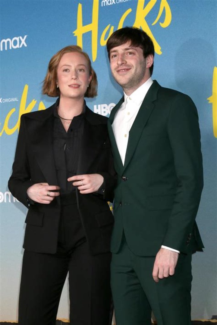 Exploring the Dynamic Duo: Alex Edelman and Hannah Einbinder