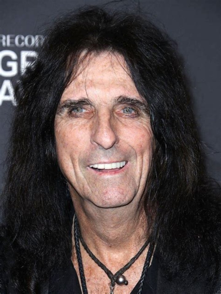 Alice Cooper: The Iconic Rock Star's Net Worth and Legacy