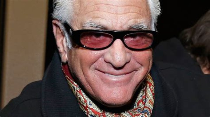Exploring the Life and Legacy of Barry Weiss: The Unconventional Antique Hunter