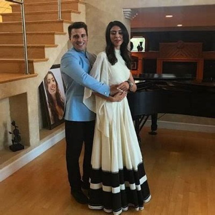 Unveiling Brian Chesky’s Girlfriend: A Journey into Love and Success