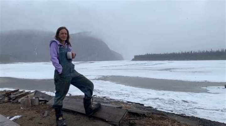 Denise Becker: Life Below Zero 2024 – A Journey of Survival and Resilience