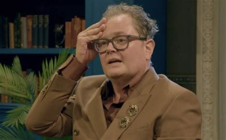 Derek Carr: The Latest News and Insights