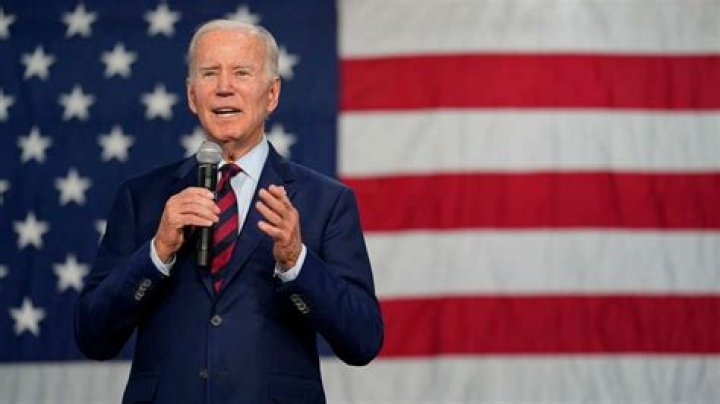 Did Luke Combs Vote for Biden? Unraveling the Mystery