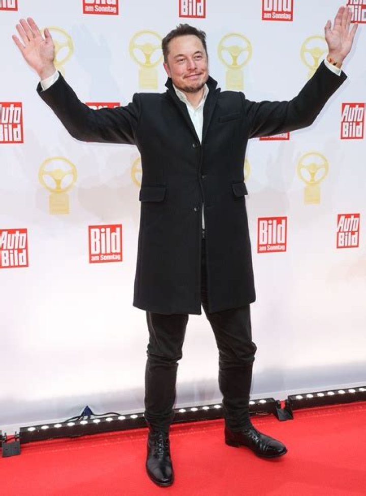 Unveiling the Height of a Visionary: Elon Musk's Stature