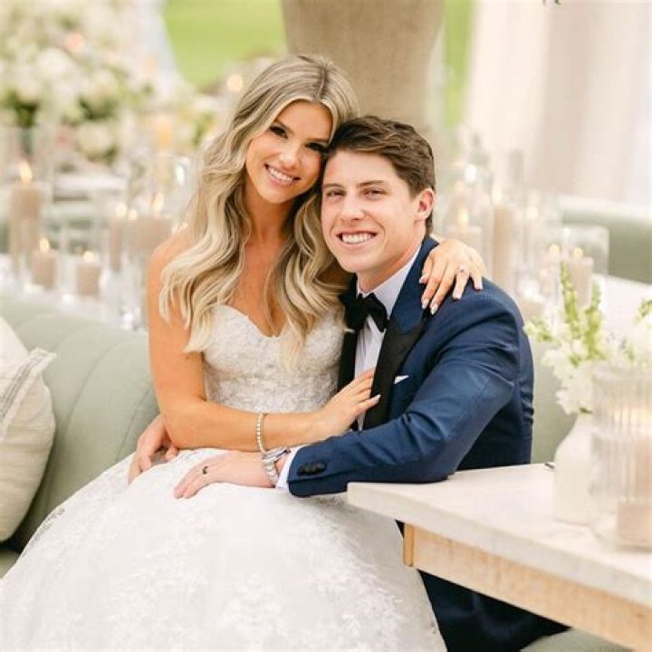 Unveiling the Life of Hockey Player Sidney Crosby: Married and More