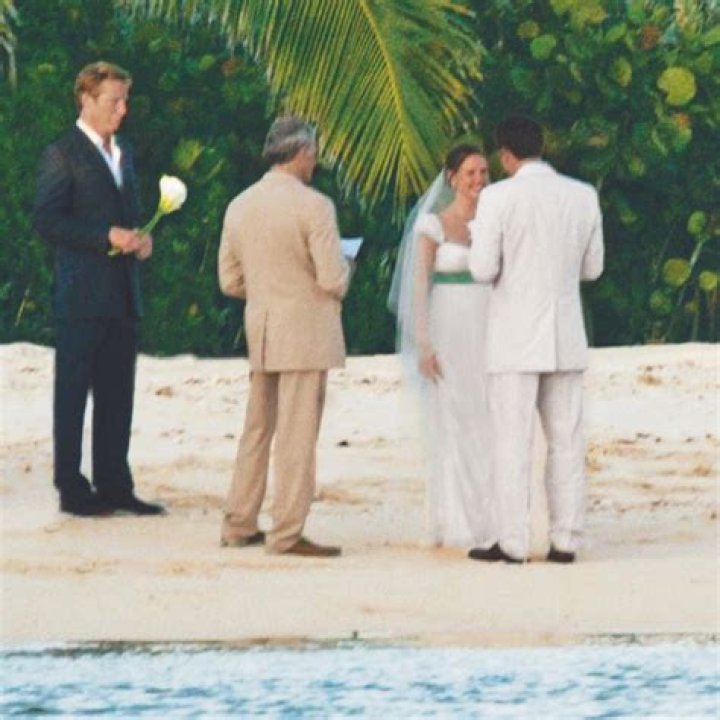 When Love Reunites: The Jennifer Garner and Ben Affleck Wedding Story