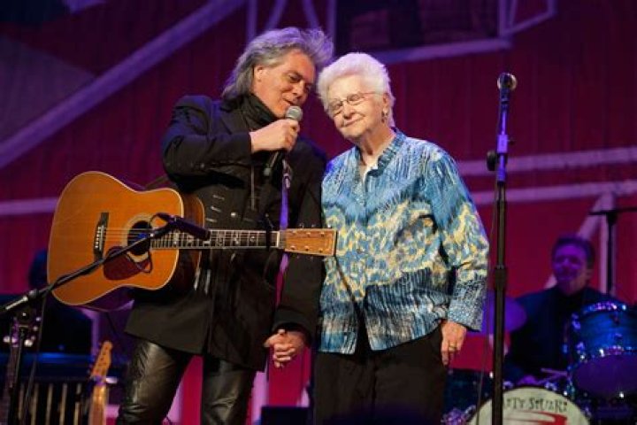 Marty Stuart's Financial Journey: Unraveling the Mystery of His Net Worth