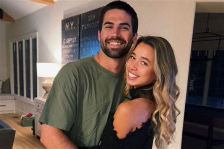 Unraveling the Mystery of Sam Hartman's Girlfriend