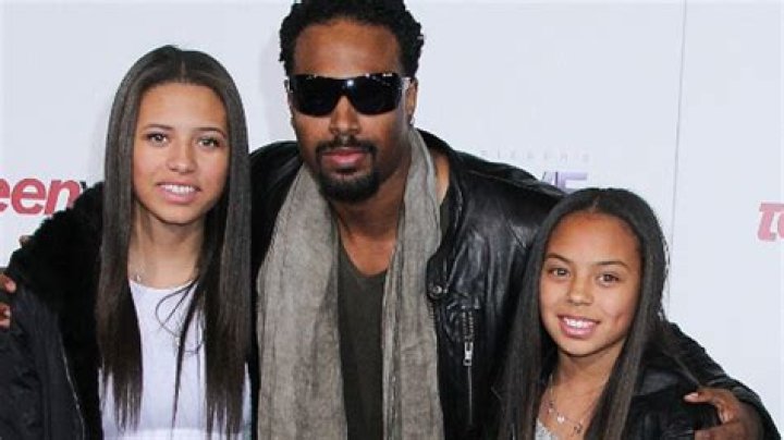 Exploring the Life of Shawn Wayans' Wife: A Journey Beyond the Spotlight