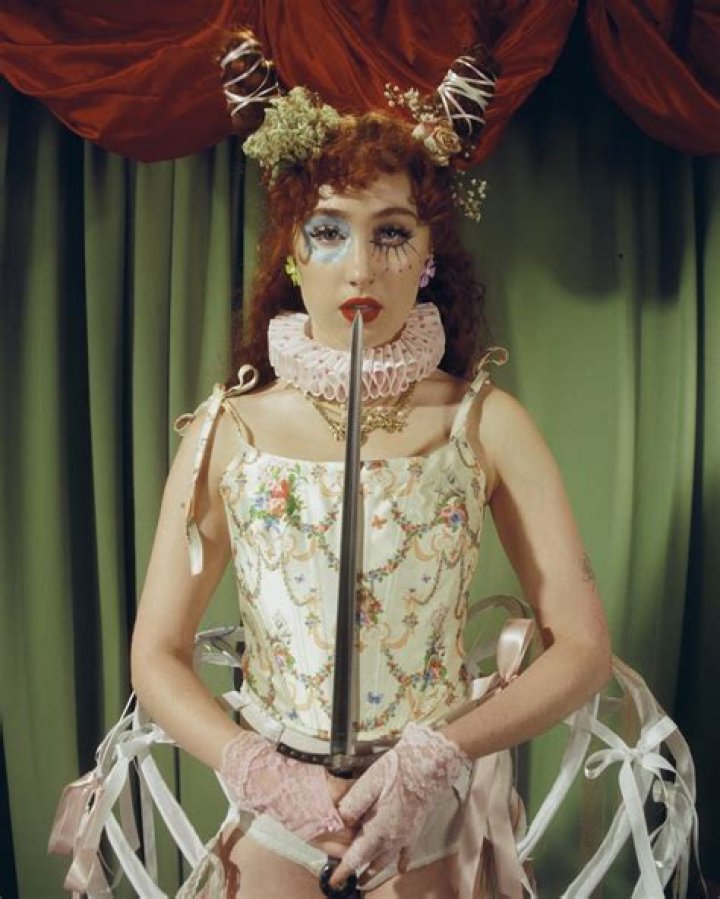 Unveiling the Mystery: What Height is Chappell Roan?